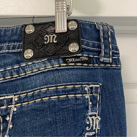 Miss Me Bootcut Low/Mid Rise Denim Jeans - Picture 7 of 8